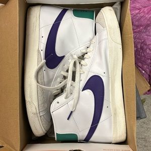 Nike blazers white, purple, green